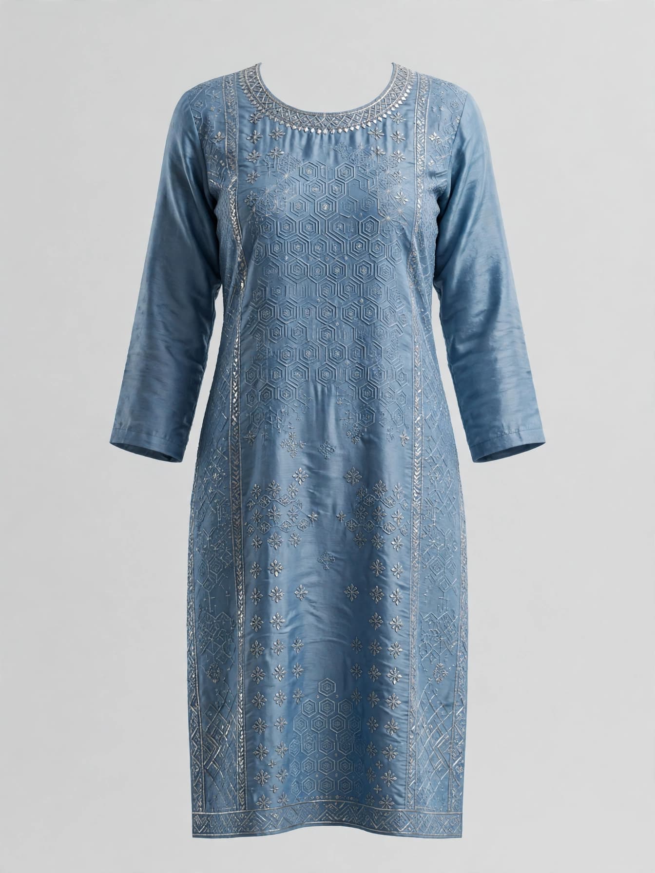 Contemporary Butti Bliss Embroidered Kurti