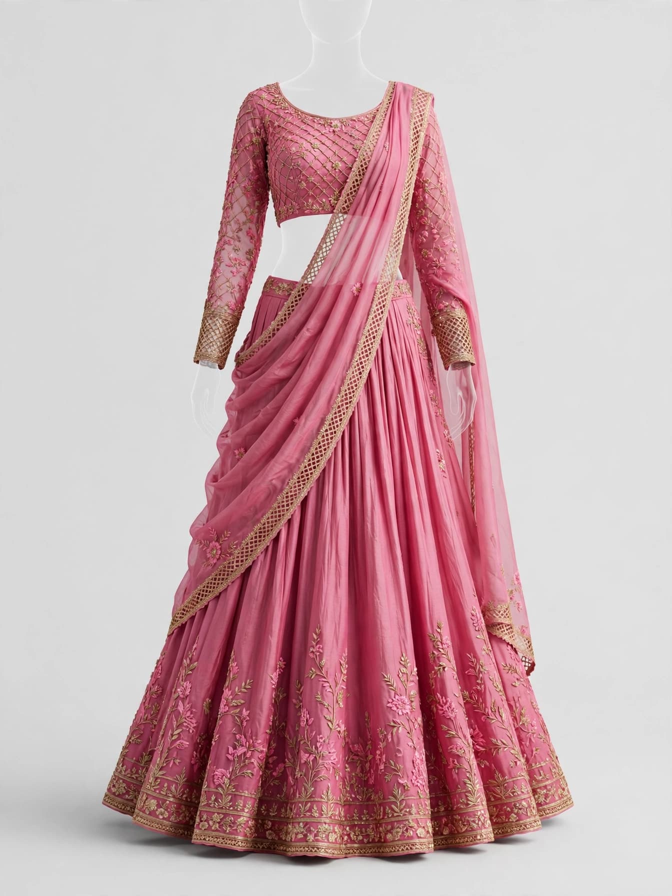 Ivory Cutdana Charm Engagement Outfit